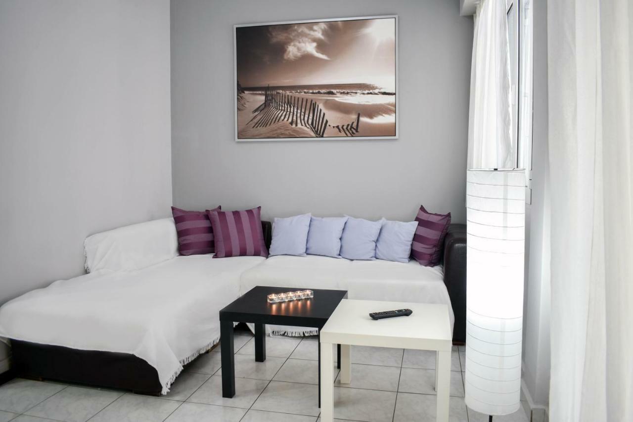 Oliver Suites Atenas Exterior foto